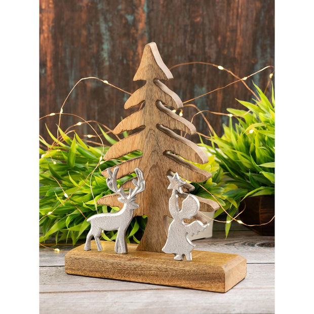 Houten figuur kerstboom met hert en engel 20x27cm Masterbox 8-delige kerstdecoratie mangohout